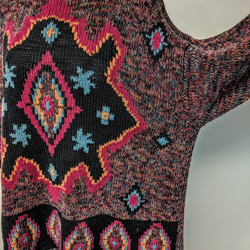 Multicolor Geometric Pattern Sweater - image 7